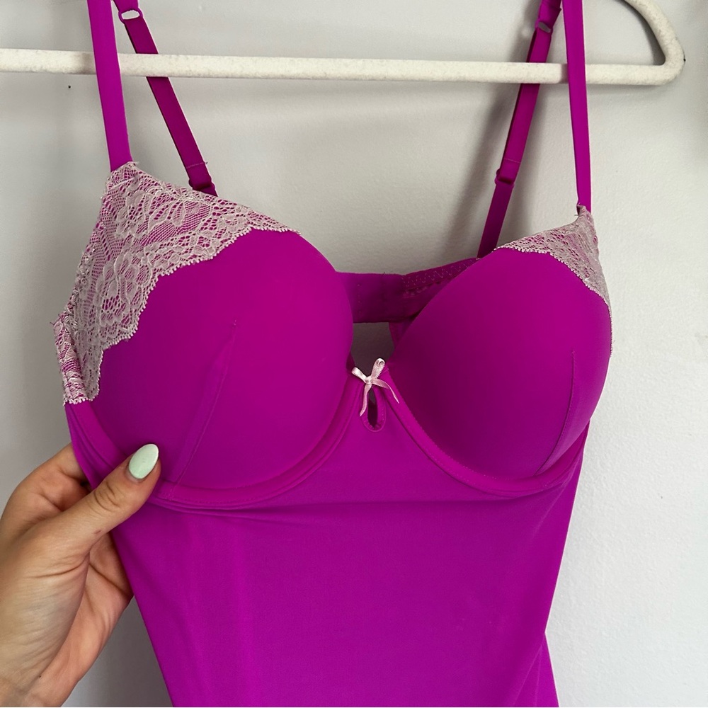 🩷VICTORIA SECRET MAGENTA PINK CHEMISE LINGERIE BRA BABYDOLL LACE TRIM SIZE 36C - Picture 3 of 8